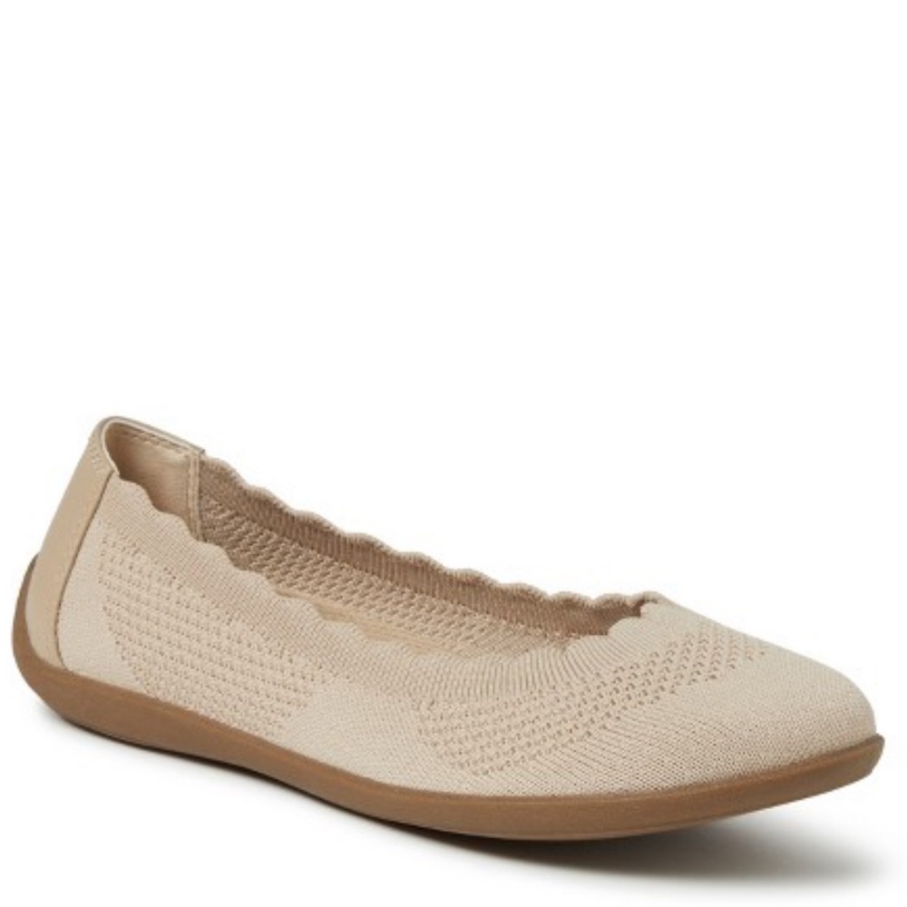 NWT DEARFOAMS COMFORT